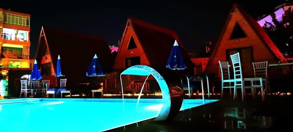 Noel Bungalov & Cafe Zümrütkaya Esterno foto